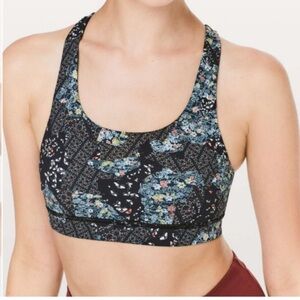 Lululemon Invigorate Bra